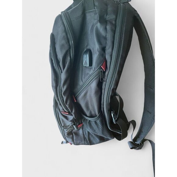 OPACK 8.4” Extra Large Backpack TSA Friendly, Anti Theft, Water-Resistant, Black - Picture 3 of 11